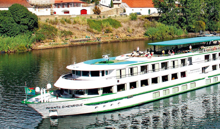 Motonave Infante Don Henrique